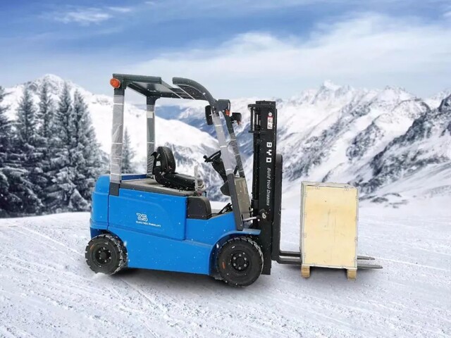 “傲雪凌霜”！比亞迪叉車在冷鏈物流“溫暖綻放”
